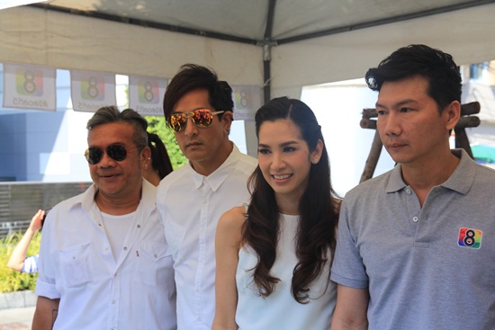 คุณหญิงนอกทำเนียบ