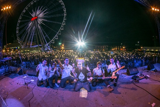 มัน หยด ติ๋ง 