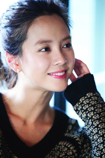 Song Ji Hyo หญิงสาวหนึ่งเดียวแห่งก๊วน Running Man ตบเท้ามาไทยแน่นอน