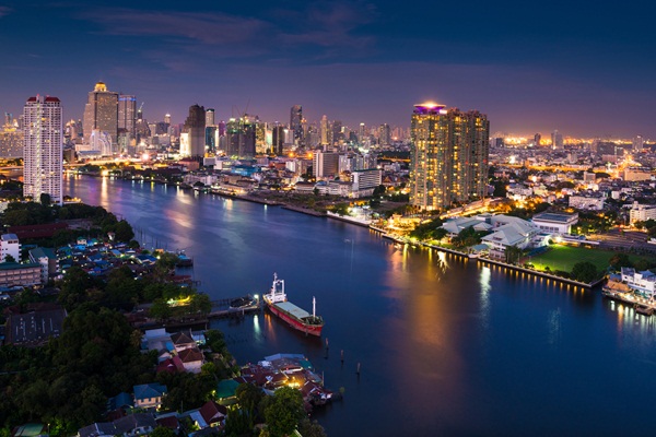 ล่องแม่น้ำเจ้าพระยา