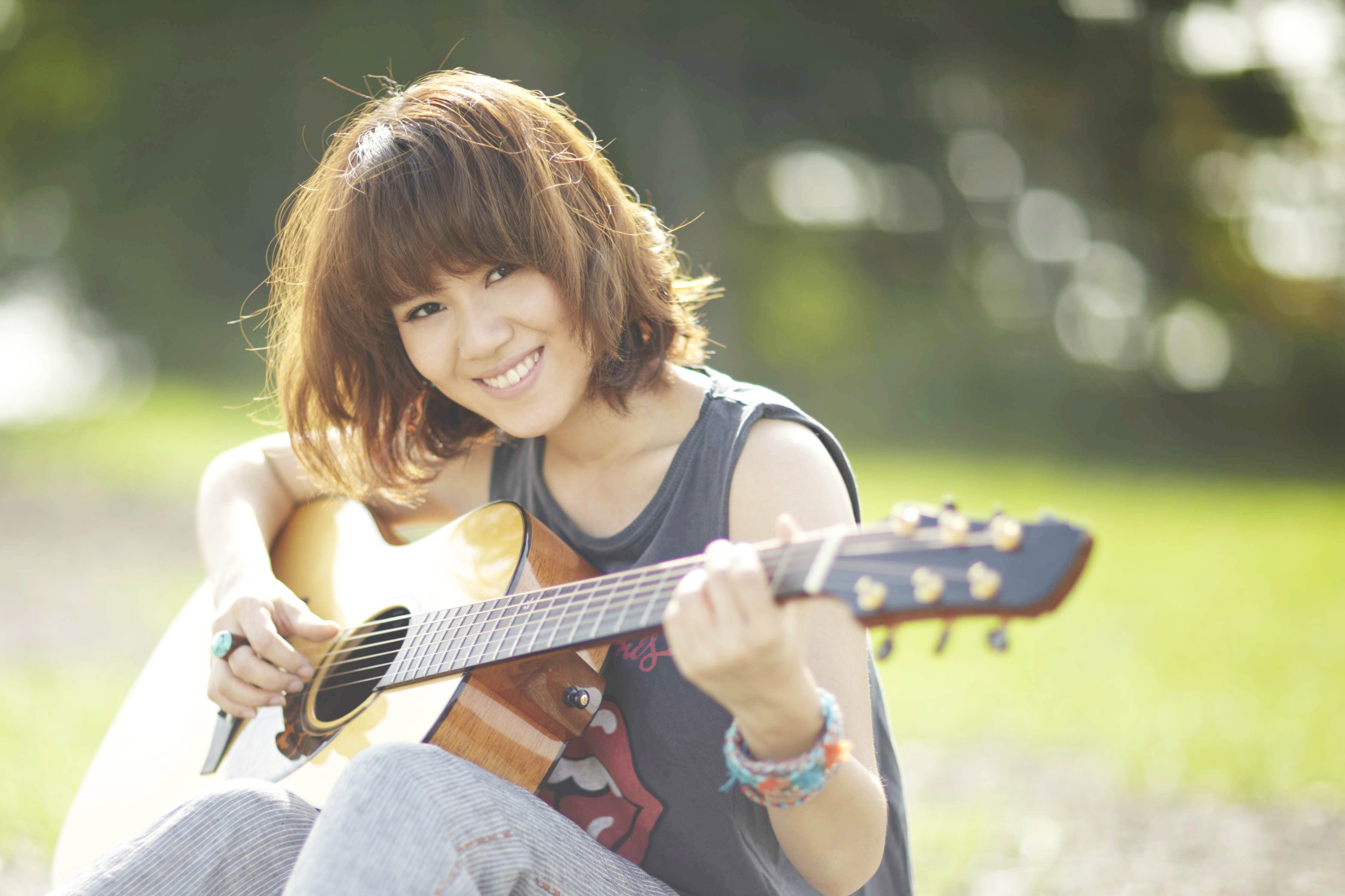 เอิ๊ต ภัทรวี ปล่อยซิงเกิลแรก you you you เอาใจคนนอนไม่หลับ