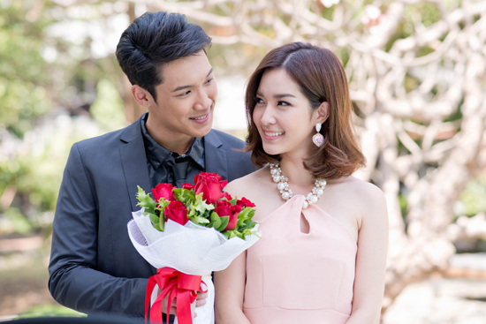 เรื่องย่อละคร ฝันเฟื่อง