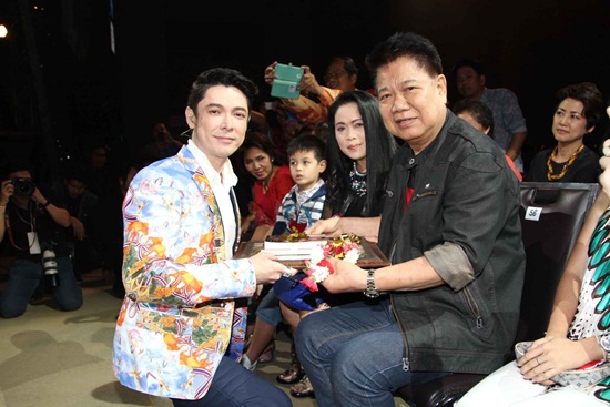 ก๊อท จักรพันธ์ น้ำตาคลอ คิดถึง พี่เต๋ เรวัติ ฉลอง 20 ปีหัวแก้วหัวแหวน