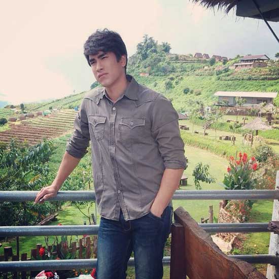 ลมซ่อนรัก