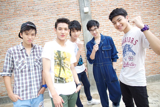 Mad Monkeys ศิลปินกลุ่มใหม่ พร้อมเสิร์ฟความมันส์ ซิงเกิ้ลแรก แมน แมน แฟนคนเดียว