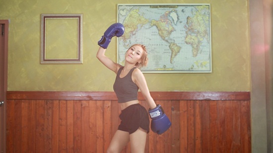 พิมดา อาร์สยาม MV เพลง ชวนเธอมาชูวับ