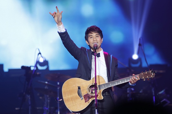 The Palace and Friend Restage Concert