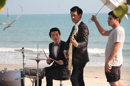 Cocktail MV เพลง คู่ชีวิต