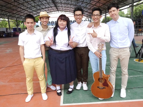 วงอลาร์ม9 เปิดใจ แอบหลงรักสาวเจ้าเนื้อ ในมิวสิควิดีโอเพลง หน้าจริง