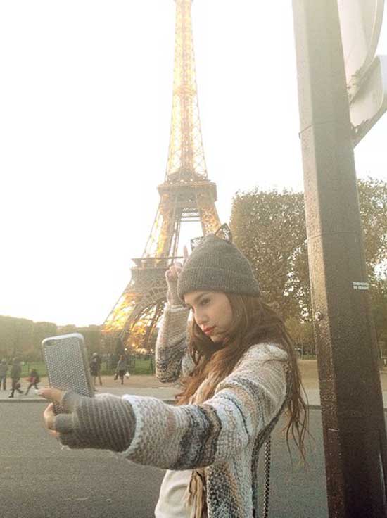 ไม่สิ้นไร้ไฟสวาท