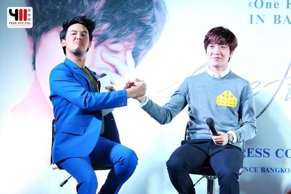 ยงฮวา CNBLUE มาไทย แถลงข่าวก่อนมันสุดขั้ว ในคอนเสิร์ต One Fine Day