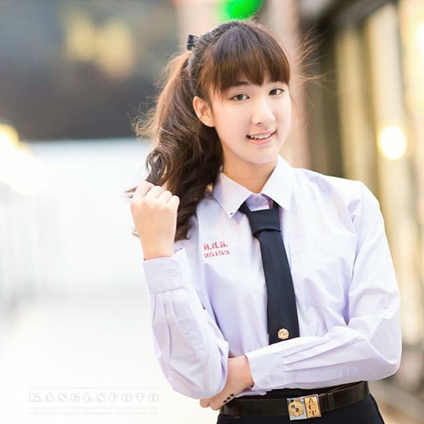 อ้าย สรัลชนา อภิสมัยมงคล