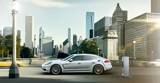 Panamara S E-Hybrid ซูเปอร์คาร์สุดประหยัดจาก Porshe