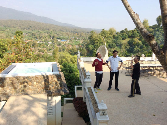 ที่นี่หมอชิต พาบุกบ้านหลังงามของ สมศักดิ์ ชลาชล ที่เชียงใหม่ 