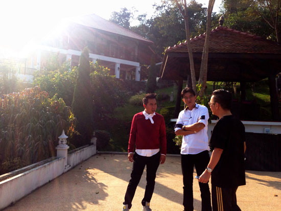 ที่นี่หมอชิต พาบุกบ้านหลังงามของ สมศักดิ์ ชลาชล ที่เชียงใหม่