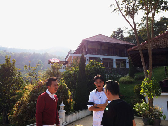 ที่นี่หมอชิต พาบุกบ้านหลังงามของ สมศักดิ์ ชลาชล ที่เชียงใหม่ 