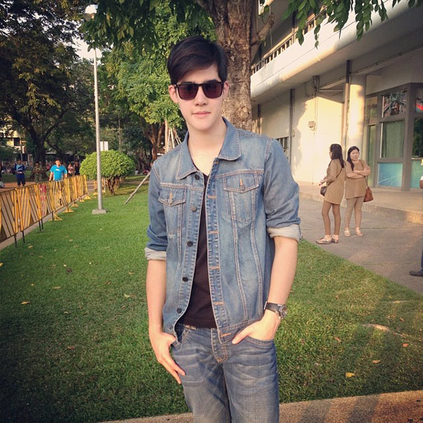 เฟิร์ส สุรศักดิ์ ชัชวาลโชติกุล