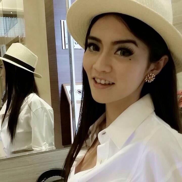 เชอรี่ สามโคก โพสต์เฟซบุ๊กเตือนสติเน็ตไอดอลแก้ผ้าโชว์