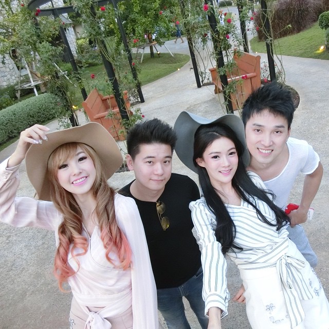 พลอย เดอะกิ๊ก