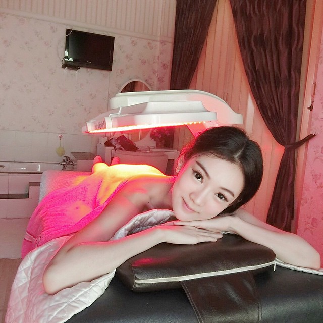 พลอย เดอะกิ๊ก