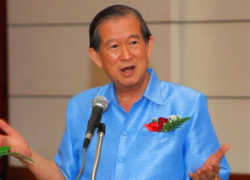 ดร.อาจอง ชุมสาย ณ อยุธยา