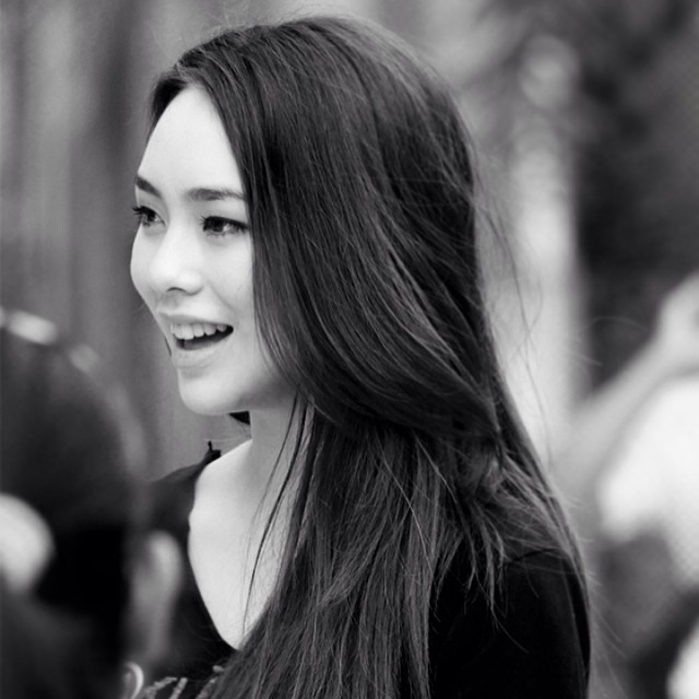 นุช นีรนาท 