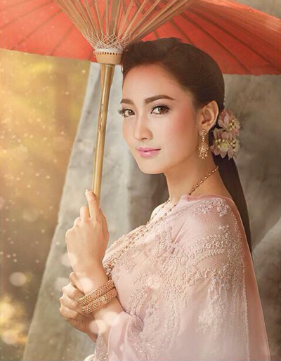 แต้ว ณฐพร