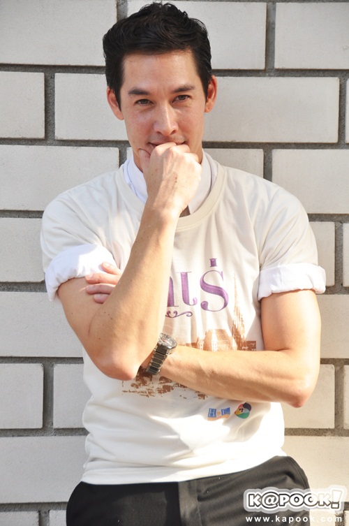 บวงสรวงละคร รักเร่