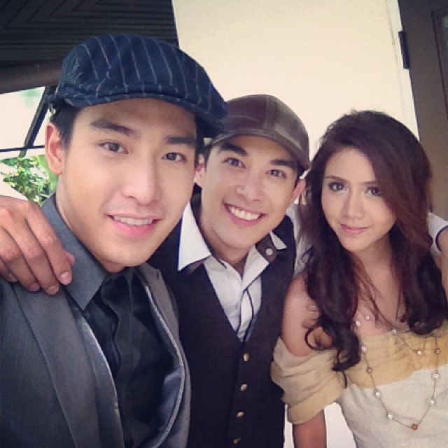 คือหัตถาครองพิภพ