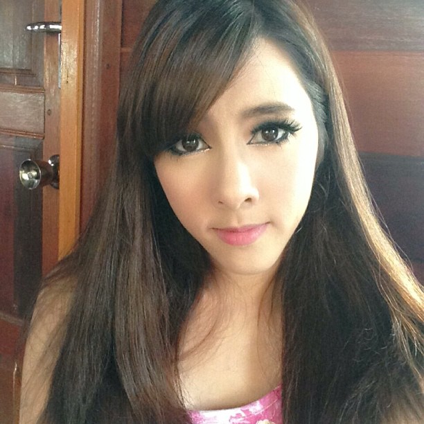 เบเบ้ ธันย์ชนก