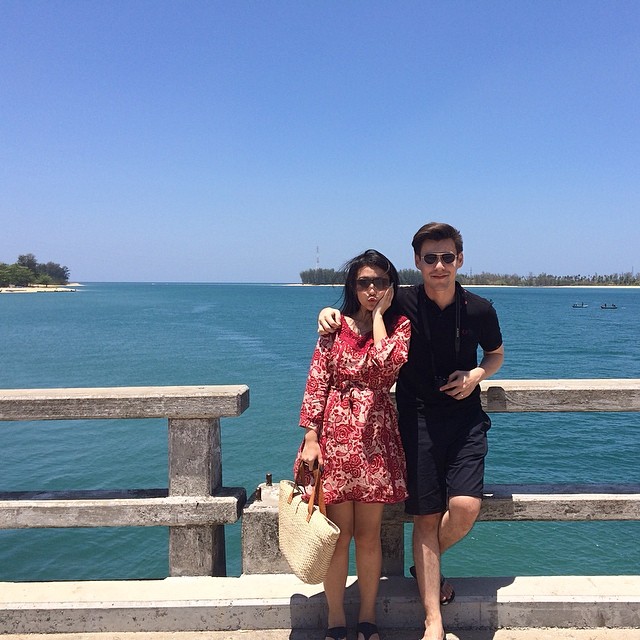 จอห์น วิญญู ควงภรรยาสาว แพร ชุติมา เที่ยวทะเล