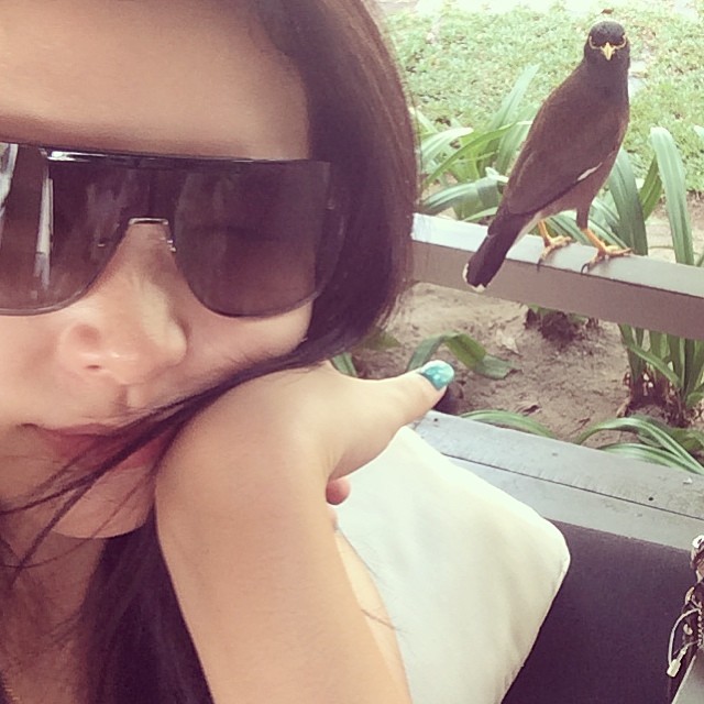 จอห์น วิญญู ควงภรรยาสาว แพร ชุติมา เที่ยวทะเล