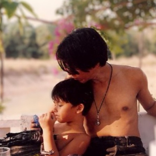 หนุ่ย มาช่า