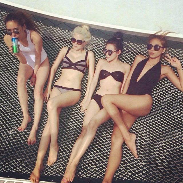 ทับทิม มัลลิกา หญิงแม้น มิ้นท์ ภัทรศยา เที่ยวทะเล