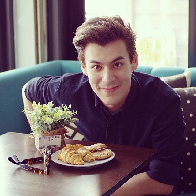 จอห์น วิญญู