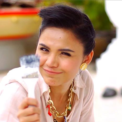 ตั๊กแตน ชลดา