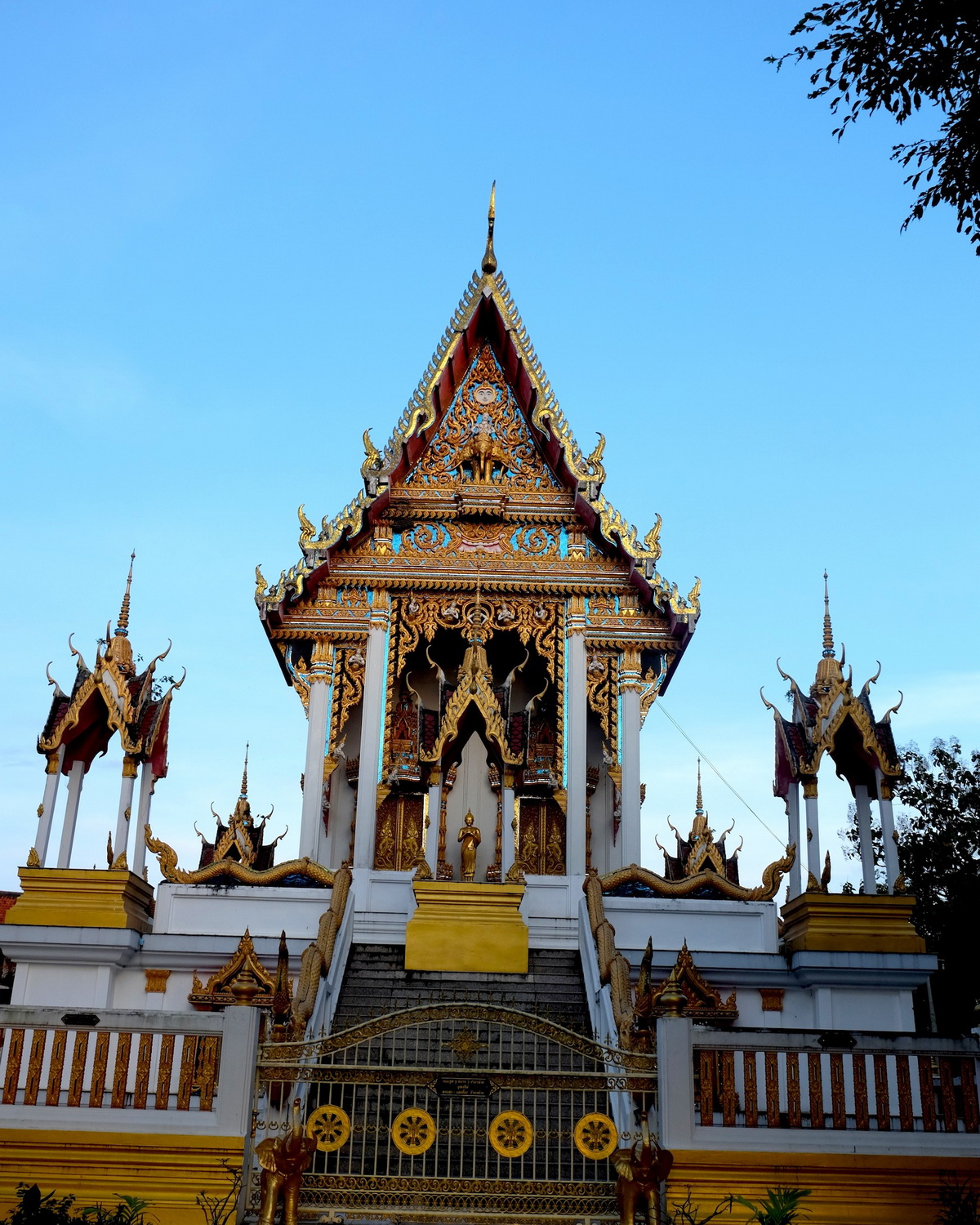 พระอุโบสถวัดดอนตรอ