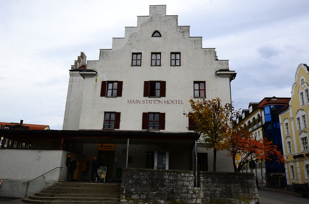 สาวออฟฟิศ 8 ชีวิต ตะลุยยุโรปด้วยงบคนละ 6 หมื่นบาท