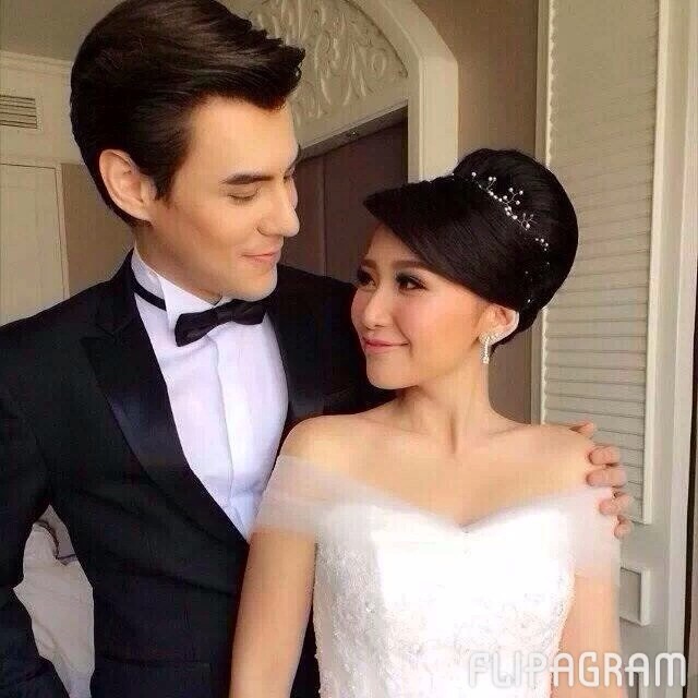 จอห์น วิญญู ฉลองแต่งงาน