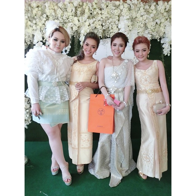 งานแต่ง แมลงเมี่ยง