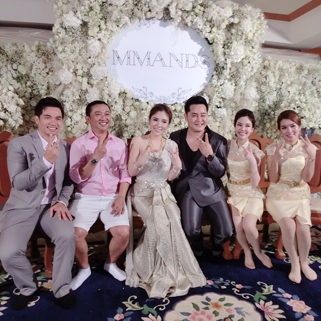 งานแต่ง แมลงเมี่ยง
