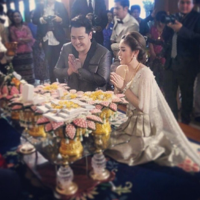 งานแต่ง แมลงเมี่ยง