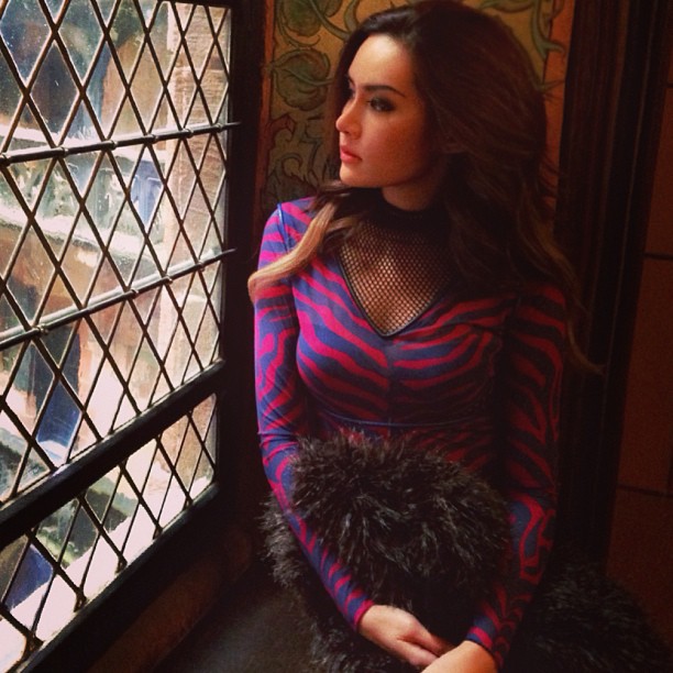 ญาญ่าหญิง