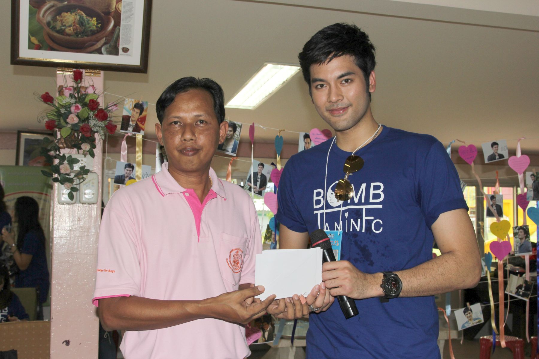 บอม ธนิน จัดมีตติ้งร่วมกับแฟนคลับ แฮปปี้กันถ้วนหน้า