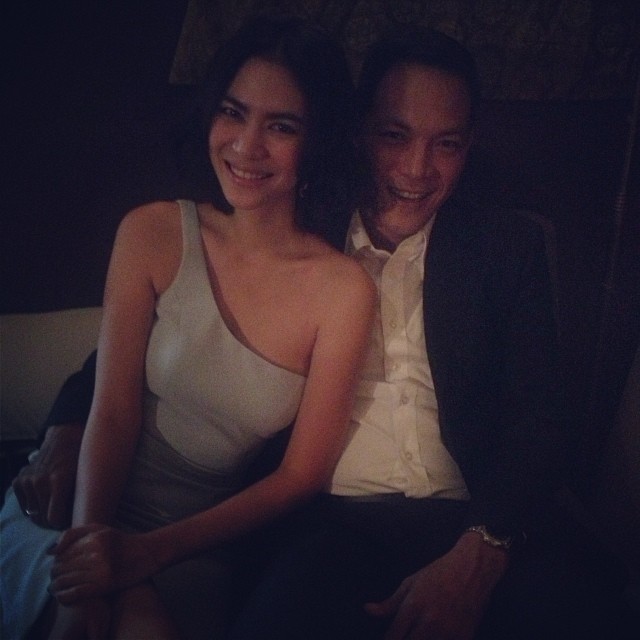 จี๊ด แสงทอง โชว์ภาพคู่หวานใจ ไฮโซขลุ่ย ธนา สวีทกันจริง ๆ