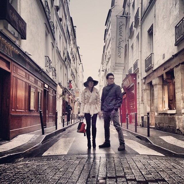 ชาคริต วุ้นเส้น เรย์ แหม่ม ร่วมก๊วนตะลุยเที่ยวปารีส