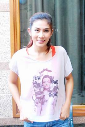 แก้วกลางดง
