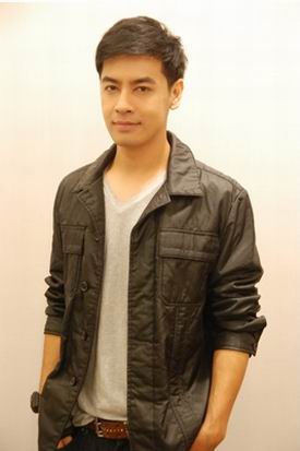 แก้วกลางดง