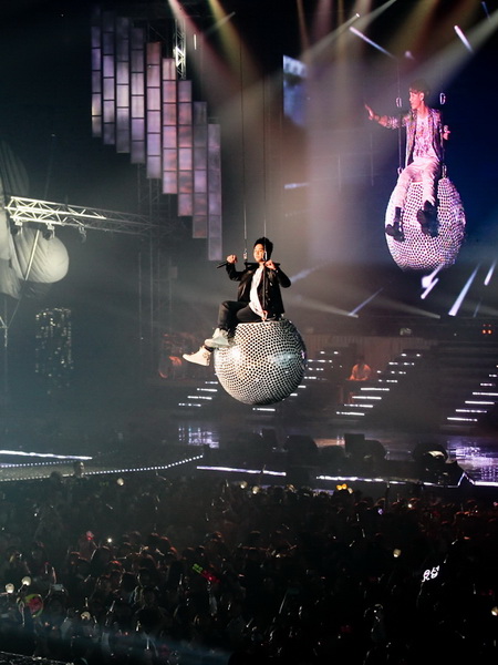 Beast World Tour 2012 Beautiful Show Live in Thailand