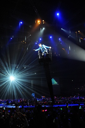 25 ปี แบบเบิร์ดเบิร์ด โชว์ ตอน วันของเรา Young (ยัง) อยู่